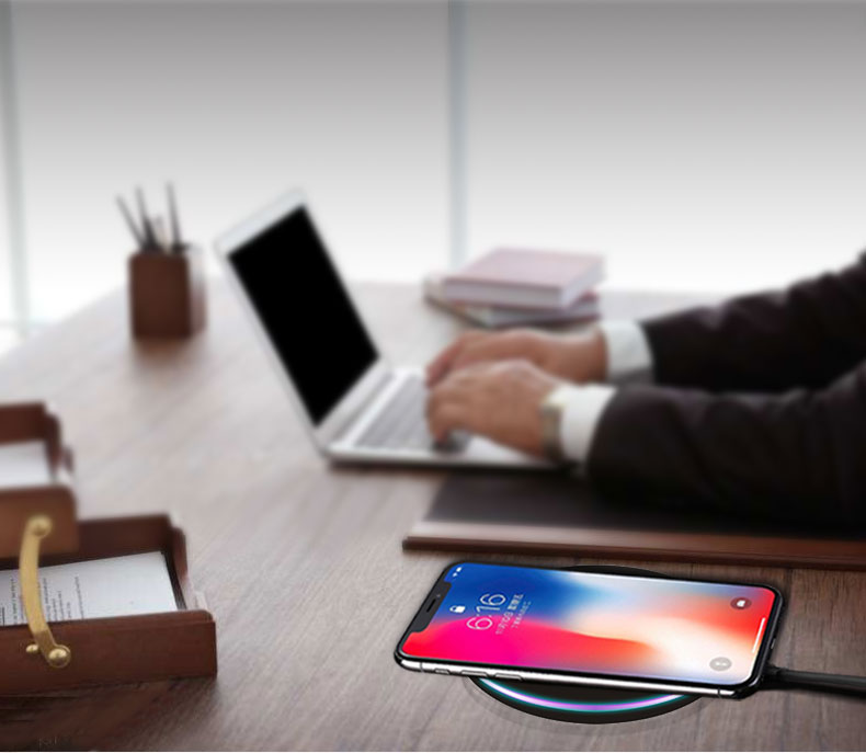 QI桌面快速無(wú)線充電器-17